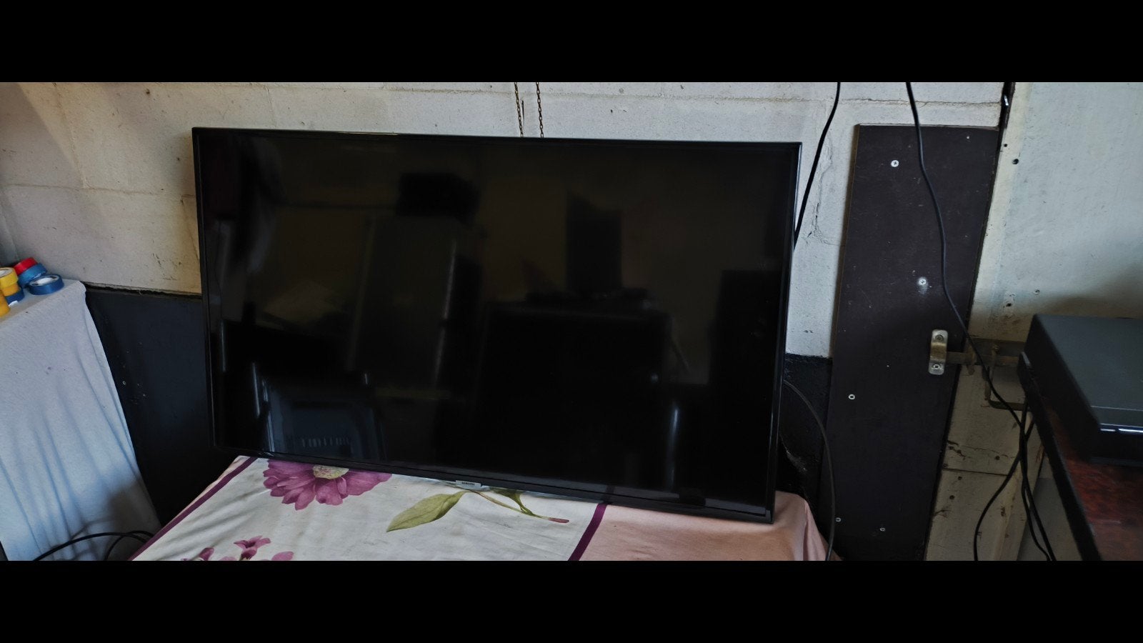 43 inch Samsung Smart LED tv met defect backlight, Ophalen, Gebruikt, 100 cm of meer, Samsung