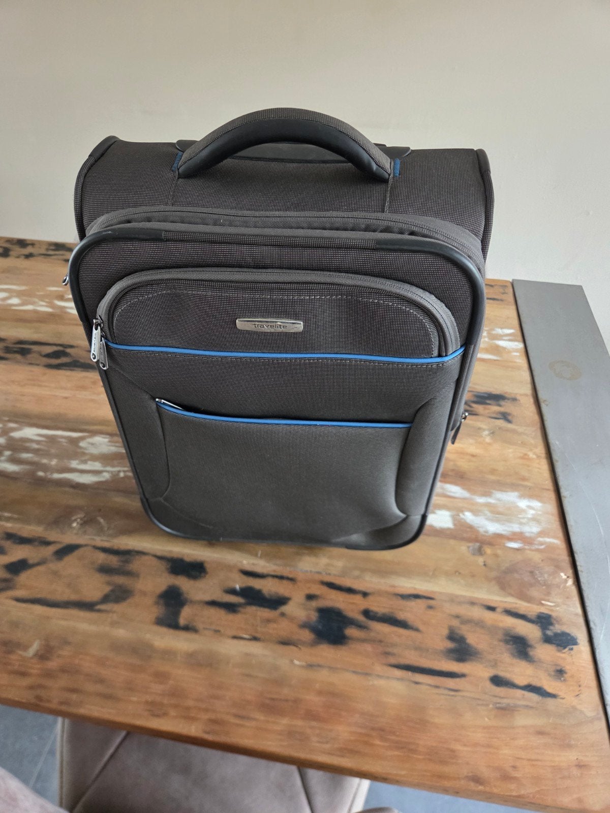 Travelite reistas/koffer, Ophalen, Wieltjes
