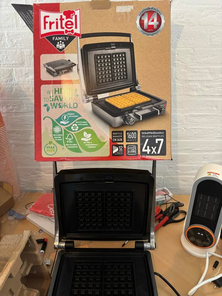 Fritel Wafelijzer Waffletastic CW3638 - Nieuw, Witgoed en Apparatuur, Wafelijzers, Ophalen of Verzenden, Zo goed als nieuw