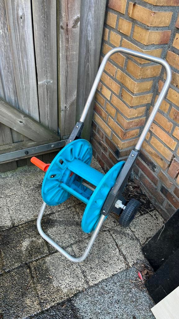 Tuinslang oprollen, Ophalen of Verzenden, Zo goed als nieuw, Tuinslanghaspel