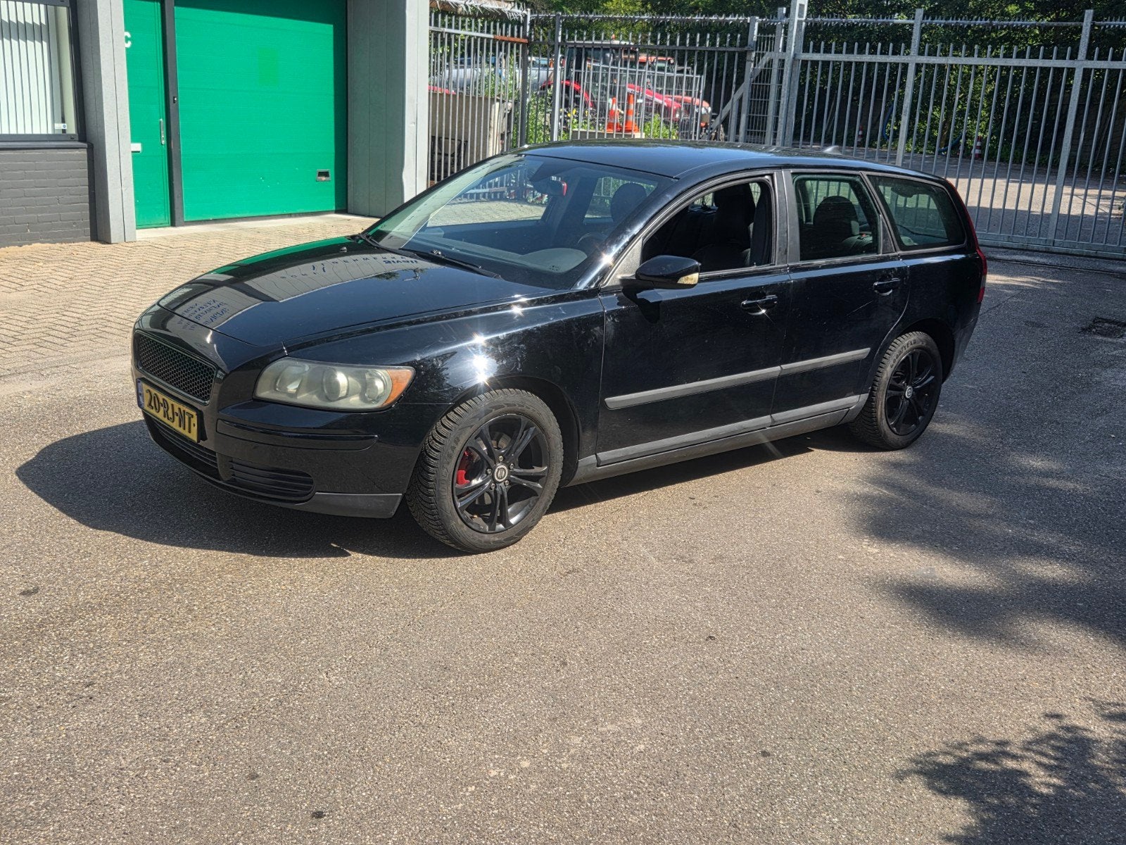 Volvo V50 1.8 2005 Zwart, Voorwielaandrijving, 125 pk, 4 cilinders, Zwart