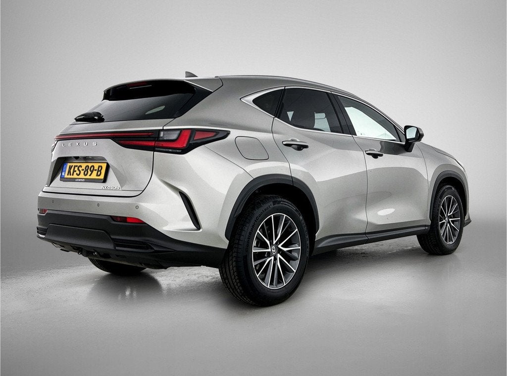 Lexus NX 450h+ AWD Luxury Line | BTW voertuig | 360 Camera |, Auto's, Lexus, Automaat, 12 maanden, Gebruikt, Euro 6