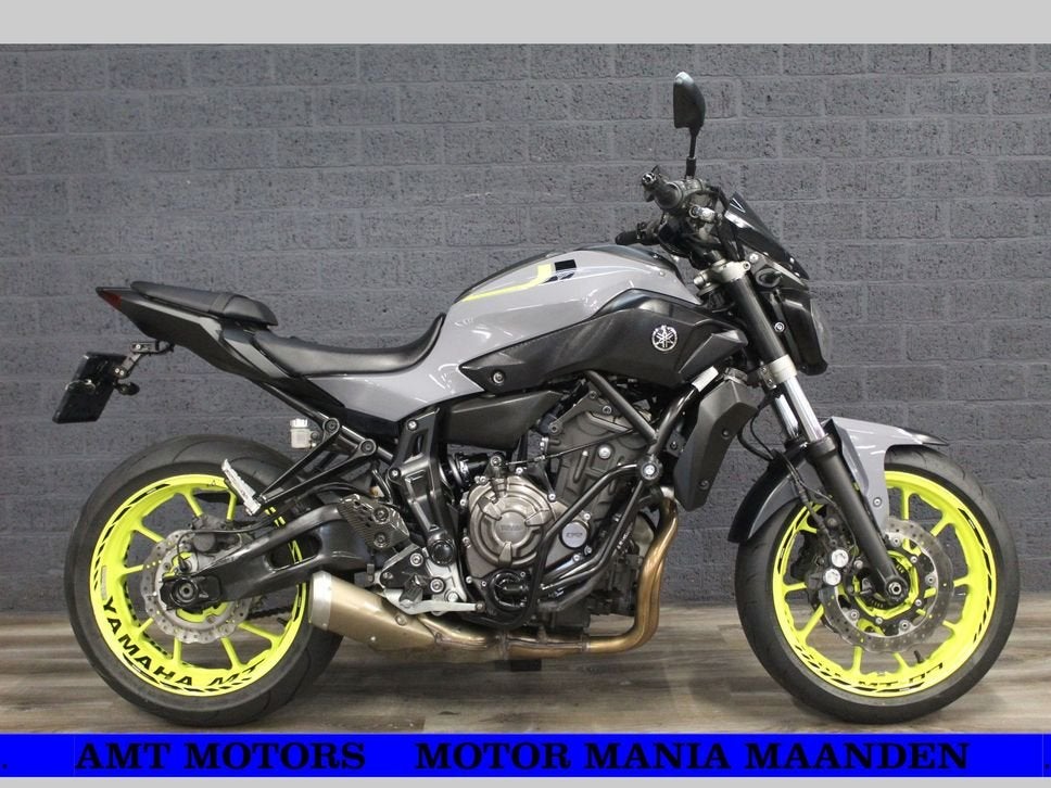 YAMAHA MT 07 ABS (bj 2016) 32,802 km NARDO GREY 35KW A2 gesc, Motoren, Motoren | Yamaha, 2 cilinders, Bedrijf, Onbekend, YAMAHA