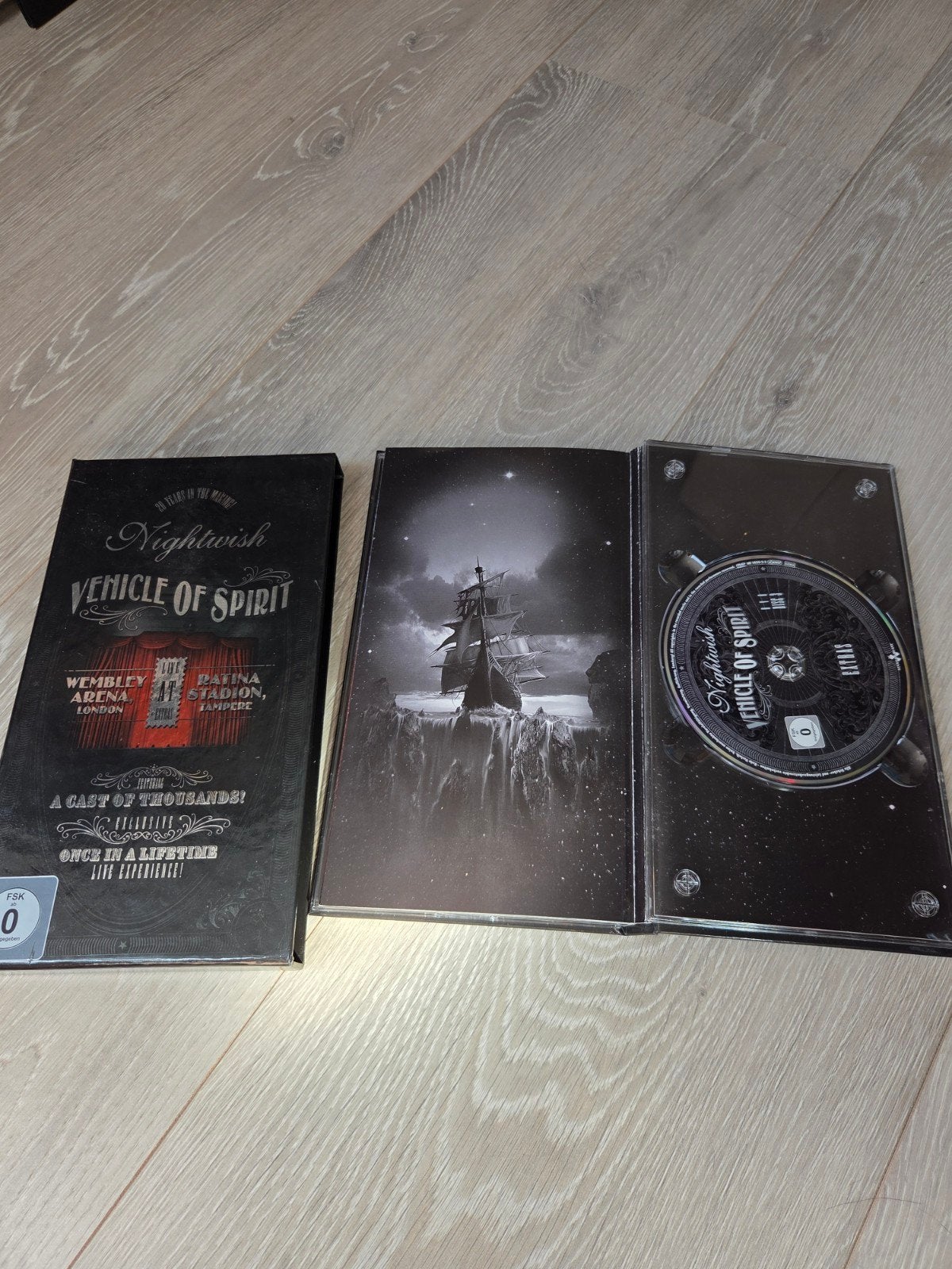 Nightwish - Vehicle of Spirit boxset, Alle leeftijden, Ophalen of Verzenden, Zo goed als nieuw