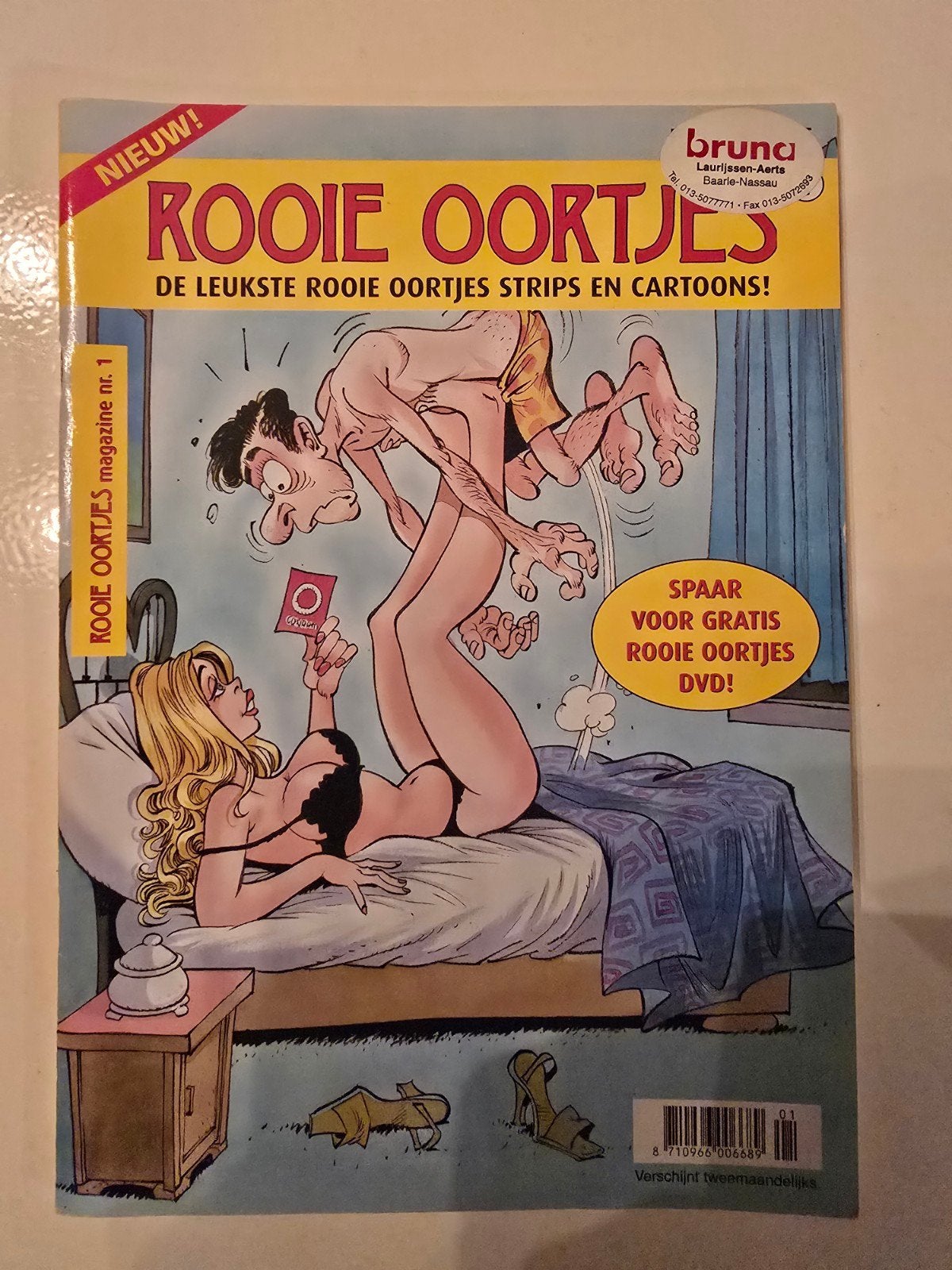 Rooie Oortjes Magazine nr. 1 - De leukste strips en cartoons, Boeken, Eén stripboek, Ophalen of Verzenden, Zo goed als nieuw, Diverse auteurs