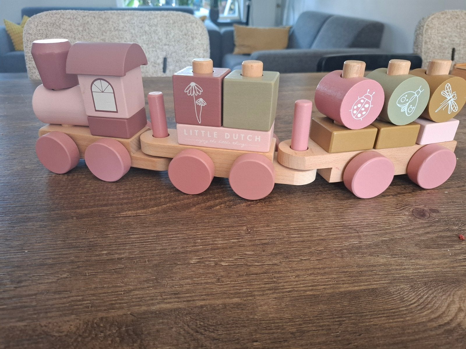 Little Dutch houten trein roze, Ophalen, Zo goed als nieuw, Overige typen