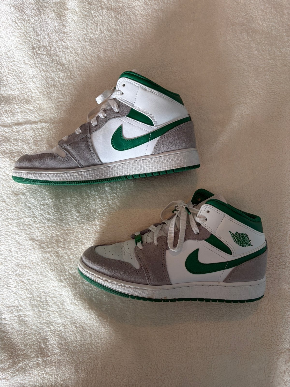 Nike jordan mid grey green, Kleding | Heren, Schoenen, Verzenden, Wit, Sneakers of Gympen, Zo goed als nieuw