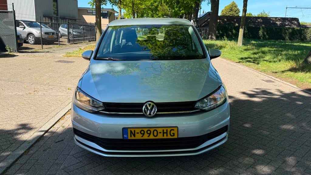 Volkswagen Touran 1.2 TSI Comfortline 7p 2017 NIEUWE APK, Voorwielaandrijving, 730 kg, Gebruikt, Euro 6