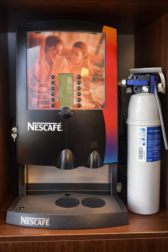 Koffie machine Nescafe met Filter, Ophalen of Verzenden, Zo goed als nieuw, Overige merken