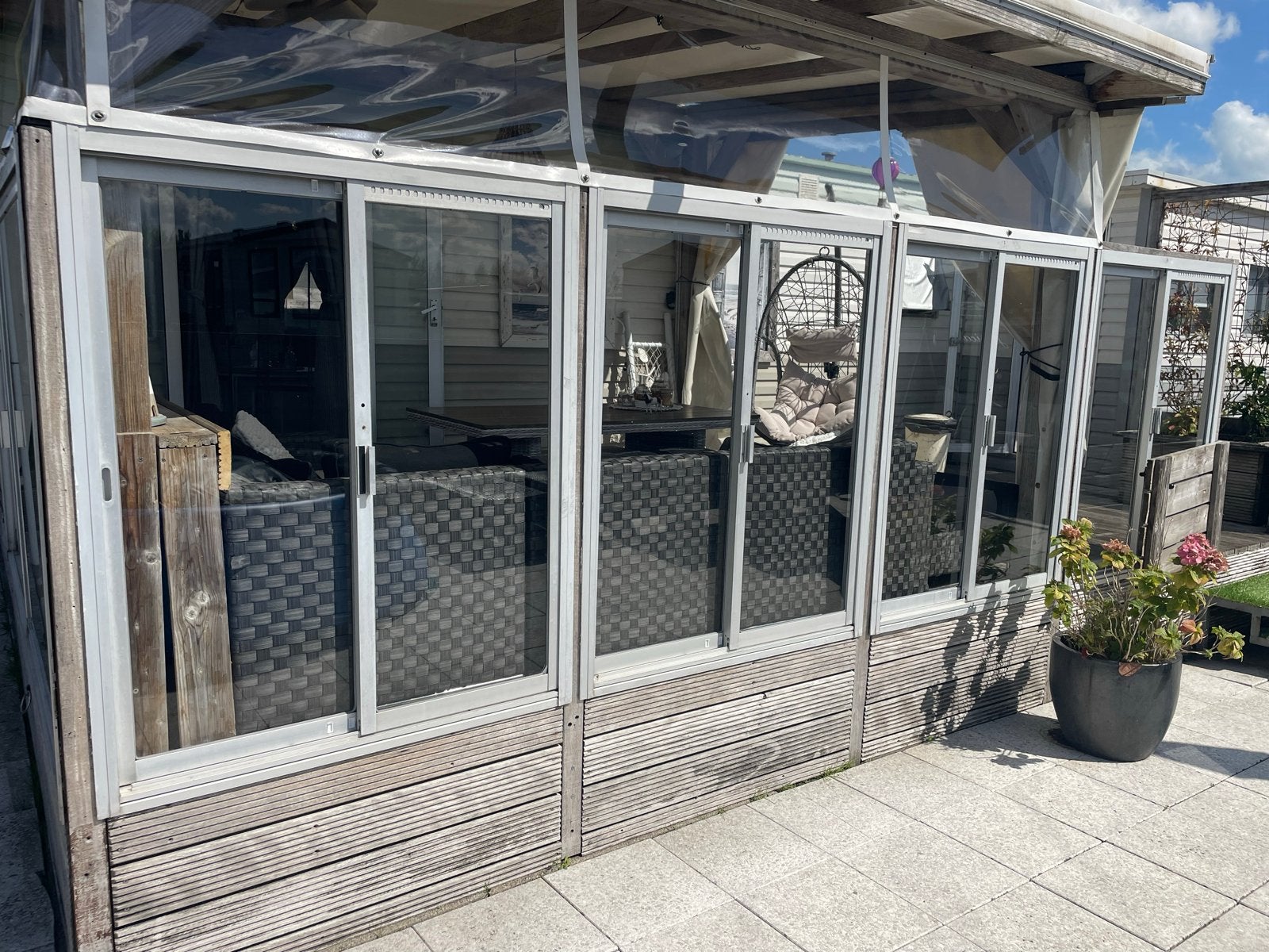 2x Gebruikte Aluminium Schuiframen - 150x147,5 cm, Doe-het-zelf en Verbouw, Glas en Ramen, Ophalen, Gevelraam of Ruit, Gebruikt