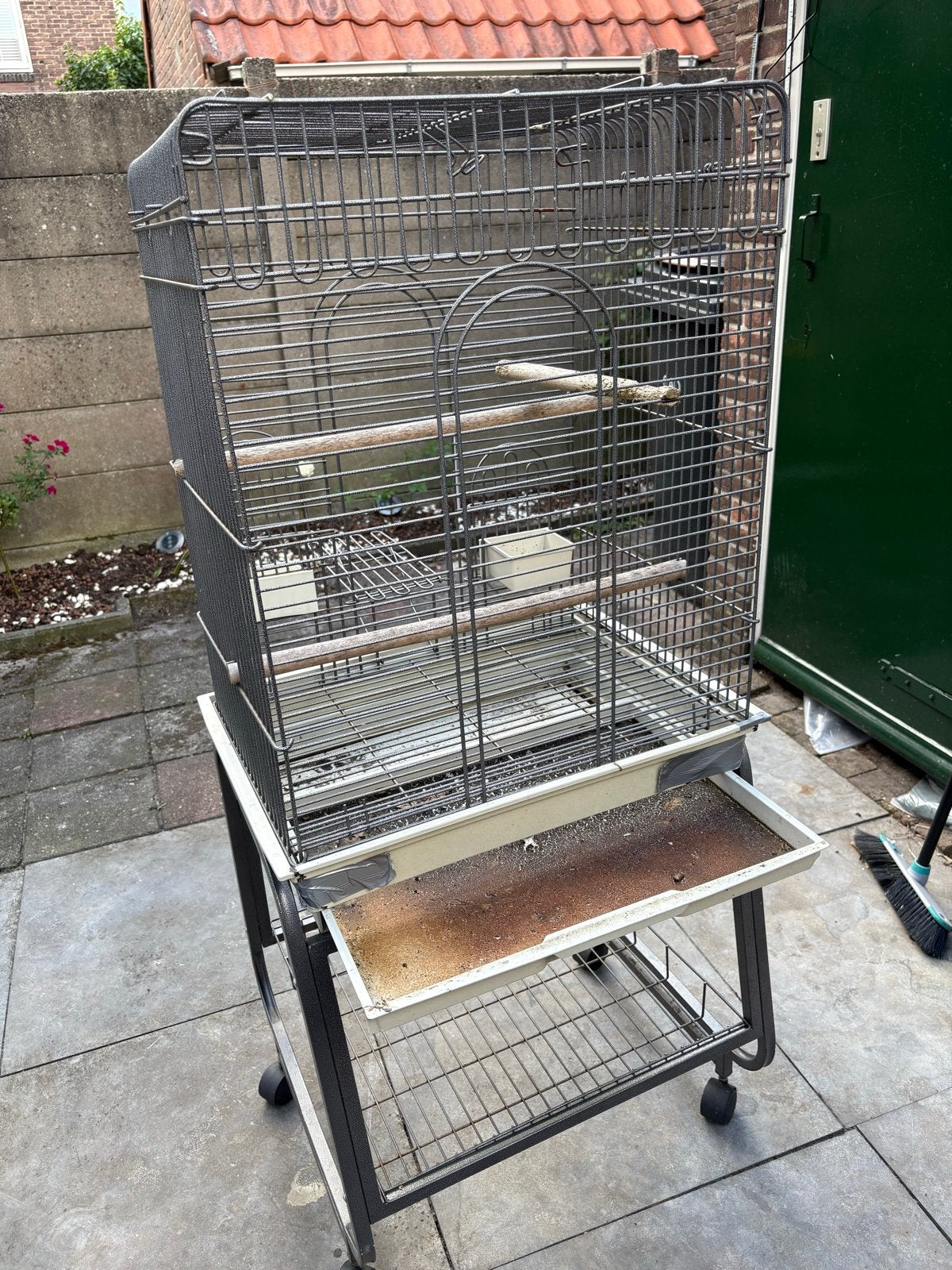 Vogelkooi voor Kanaries - Parkieten - vinken - met onderstel, Dieren en Toebehoren, Vogels | Hokken en Kooien, Ophalen, Gebruikt