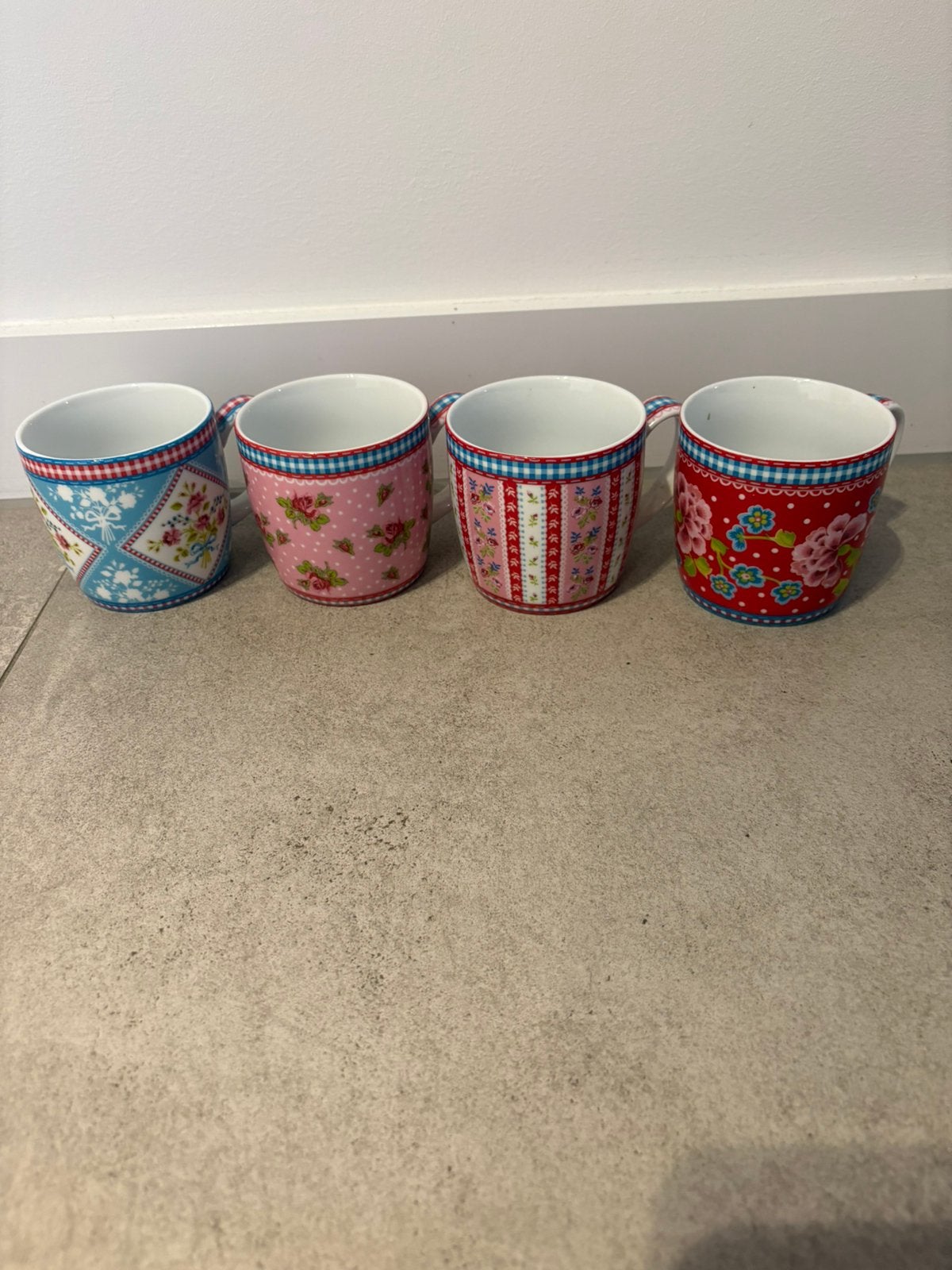 Pip Studio Royal Raya Pickwick mokken, Huis en Inrichting, Keuken | Servies, Ophalen of Verzenden, Zo goed als nieuw, Overige stijlen