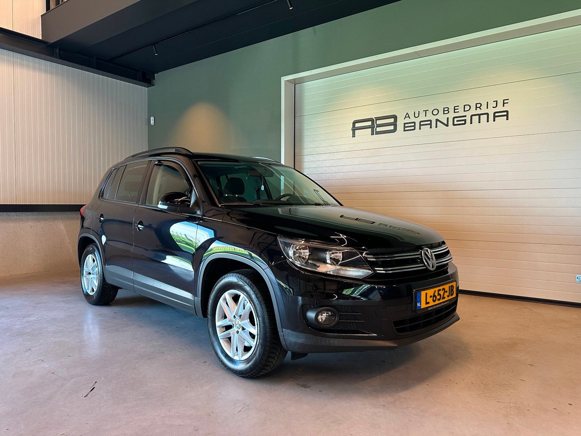 Volkswagen Tiguan 1.4 TSI SPORT&STYLE-uitv|CLIMA AIRCO|CRUIS, Voorwielaandrijving, Gebruikt, 4 cilinders, Met garantie (alle)