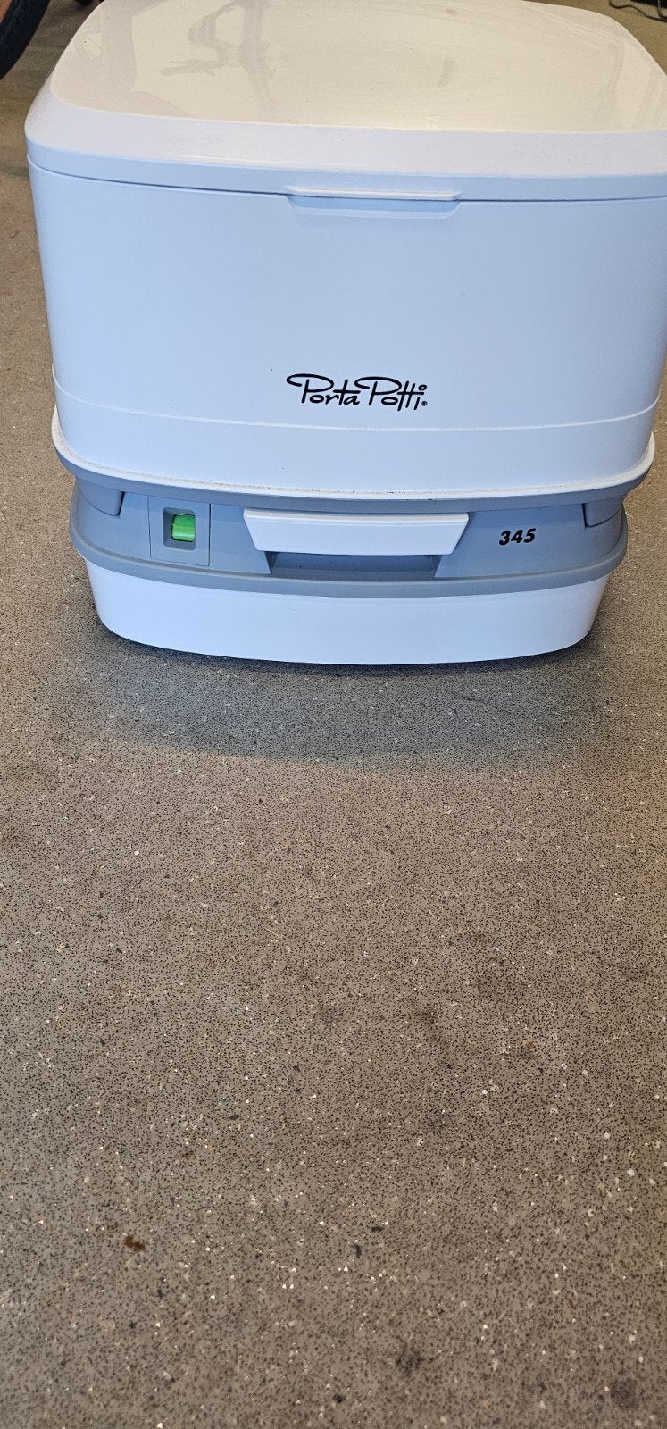 porta potti 345, Ophalen, Zo goed als nieuw
