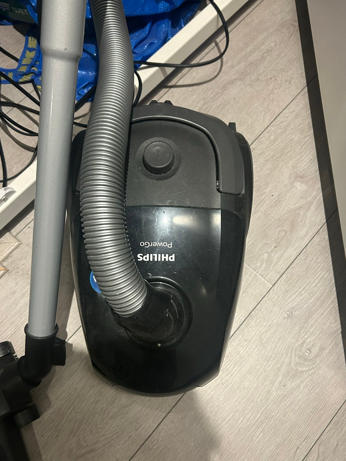 Philips PowerGo FC8241/09 stofzuiger - perfecte staat, Gebruikt, Philips, Sledestofzuiger, Ophalen