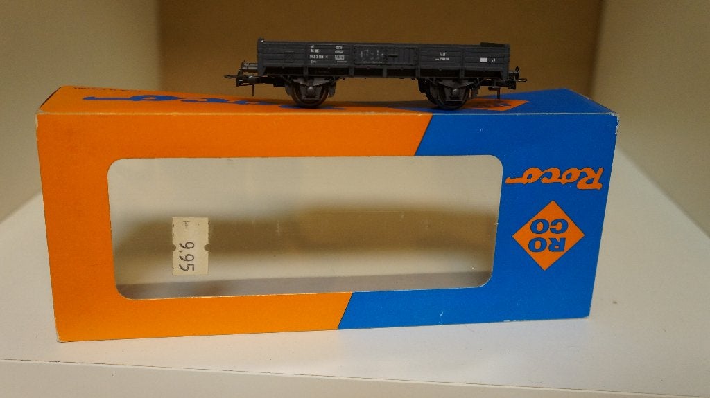 Roco H0 – 4303B Platte lageboordwagen NS –  (OVP), Gebruikt, Gelijkstroom, Wagon, Ophalen of Verzenden