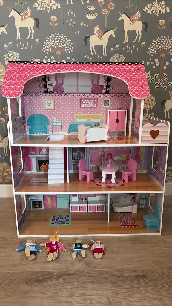 Groot poppenhuis met meubels en poppen NIEUW, Ophalen of Verzenden, Zo goed als nieuw, Overige typen