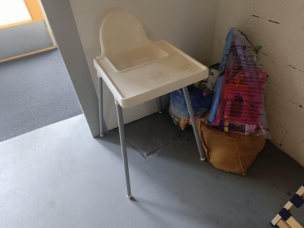 spelletjes, kinderstoel IKEA gratis, Ophalen of Verzenden, Eenpersoons, Wit, Hout