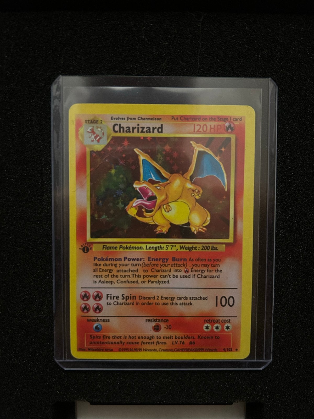 Charizard Base Set (1st Edition & Shadowless) Pokémon Kaart, Ophalen of Verzenden, Zo goed als nieuw, Losse kaart, Foil