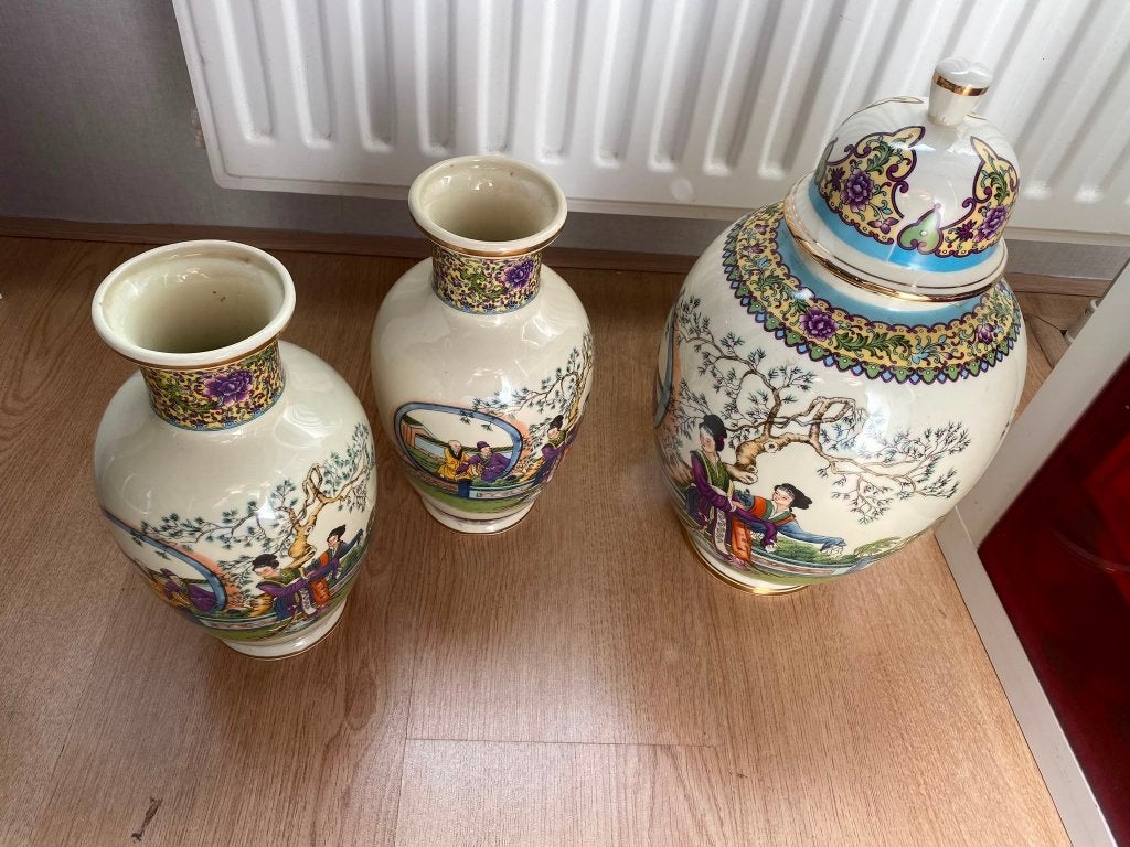 Kaststel met Chinese opdruk, Antiek en Kunst, Ophalen