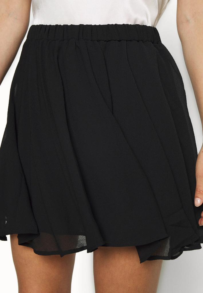 Rokje zwart zwierig NA-KD maat 38 bijna nieuw, Kleding | Dames, Maat 38/40 (M), Zwart, Ophalen of Verzenden, Zo goed als nieuw