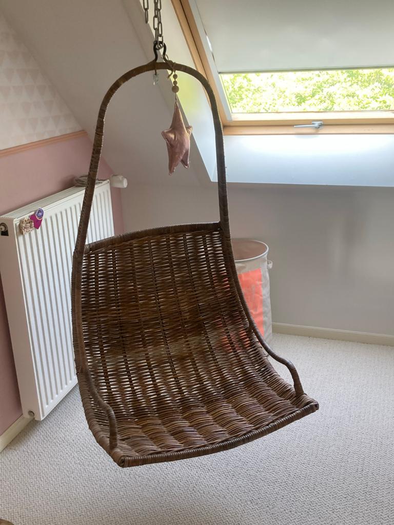 Rotan hangstoel voor binnen en buiten, Huis en Inrichting, Stoelen, Ophalen, Gebruikt, Bruin, Riet of Rotan