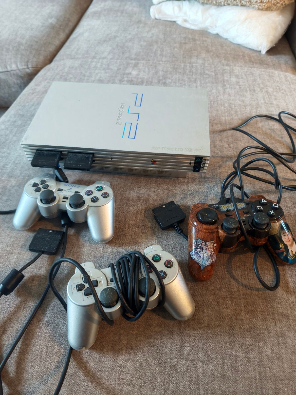 Playstation 2 Phat silver tikkend geluid en 12 games, Spelcomputers en Games, Spelcomputers | Sony PlayStation 2, Ophalen, Gebruikt