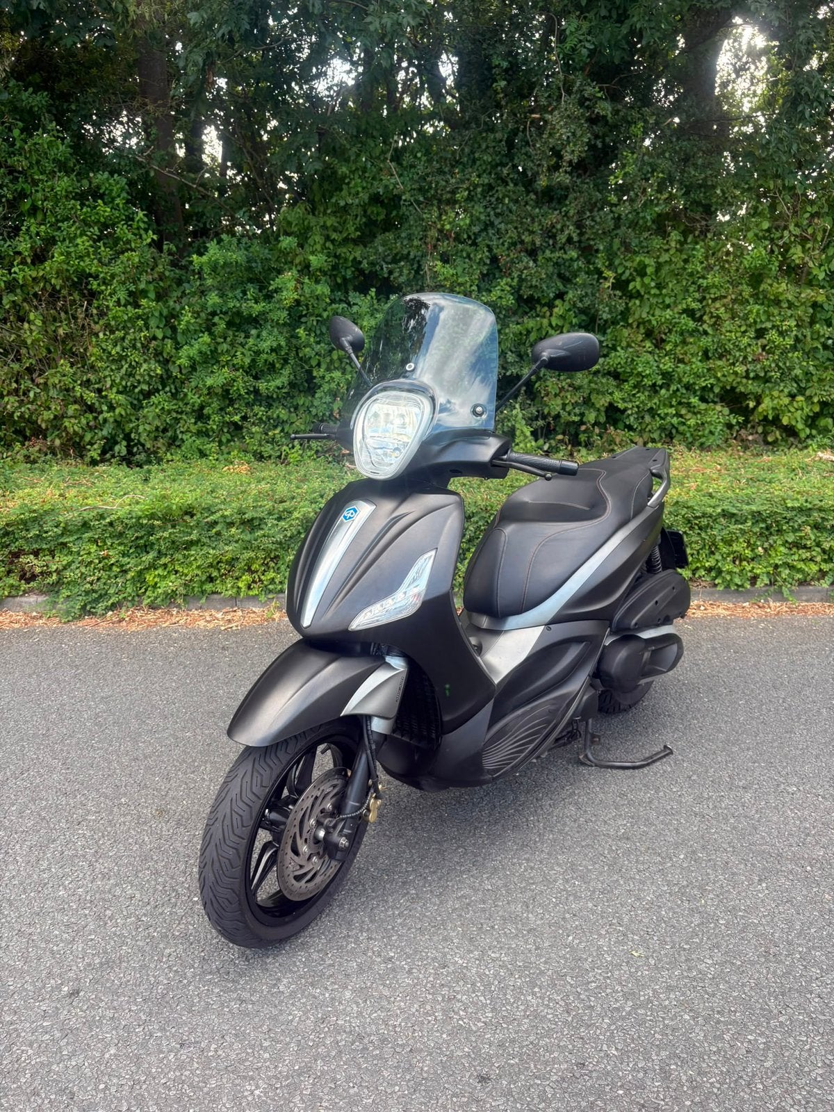 PIAGGIO BEVERLY 2018 A2 KENTEKEN 350CC, Ophalen, Zip, Zo goed als nieuw, 350 cc