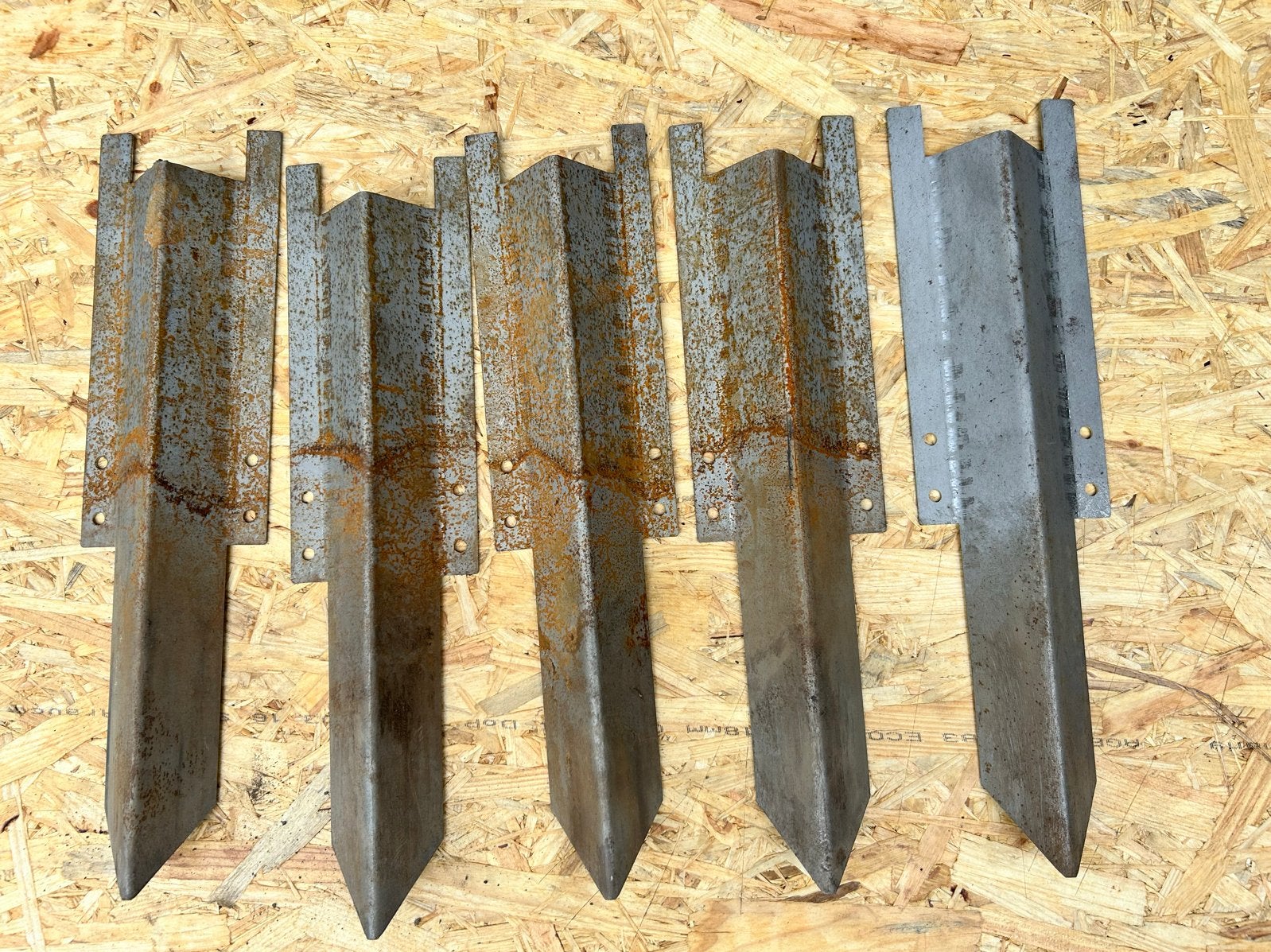 5 x Cortenstaal grondpin voor vastzetten borderrand, Ophalen of Verzenden, Gebruikt, Minder dan 180 cm, Overige typen