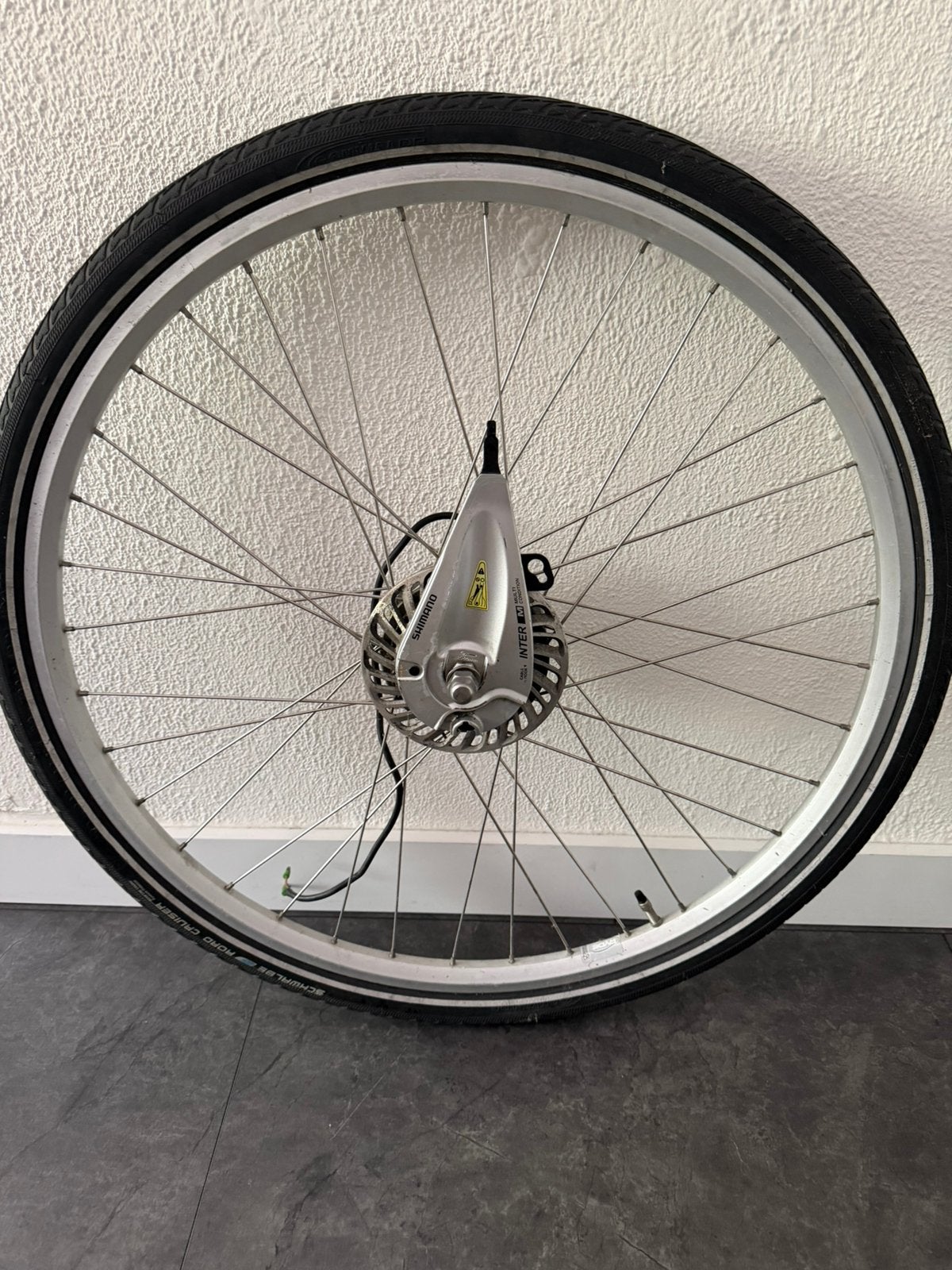 Cortina ecomo voorwiel met motor, Ophalen, Zo goed als nieuw, Motor