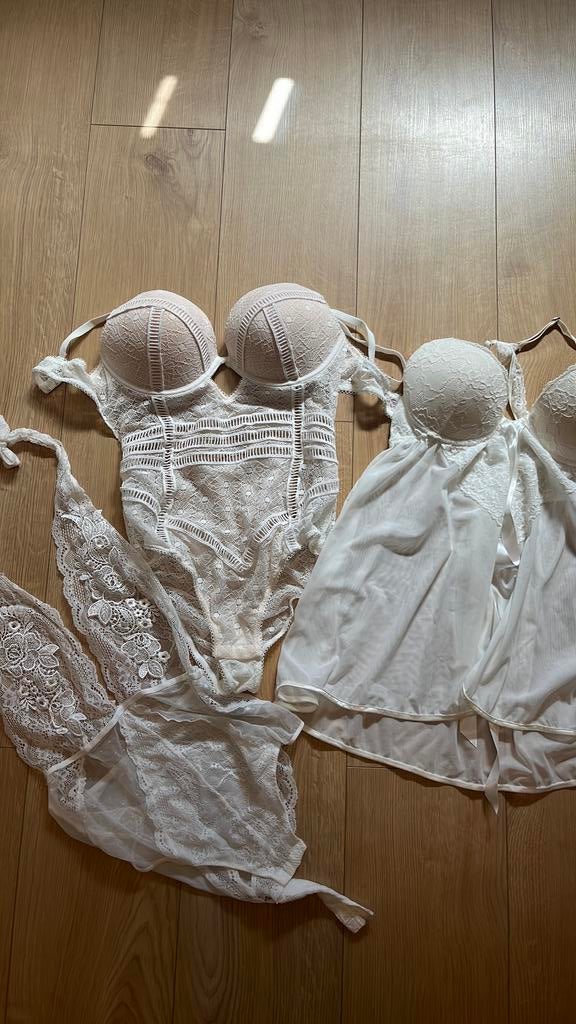 Bruids lingerie 75c nieuw, Ophalen of Verzenden, Zwart, BH