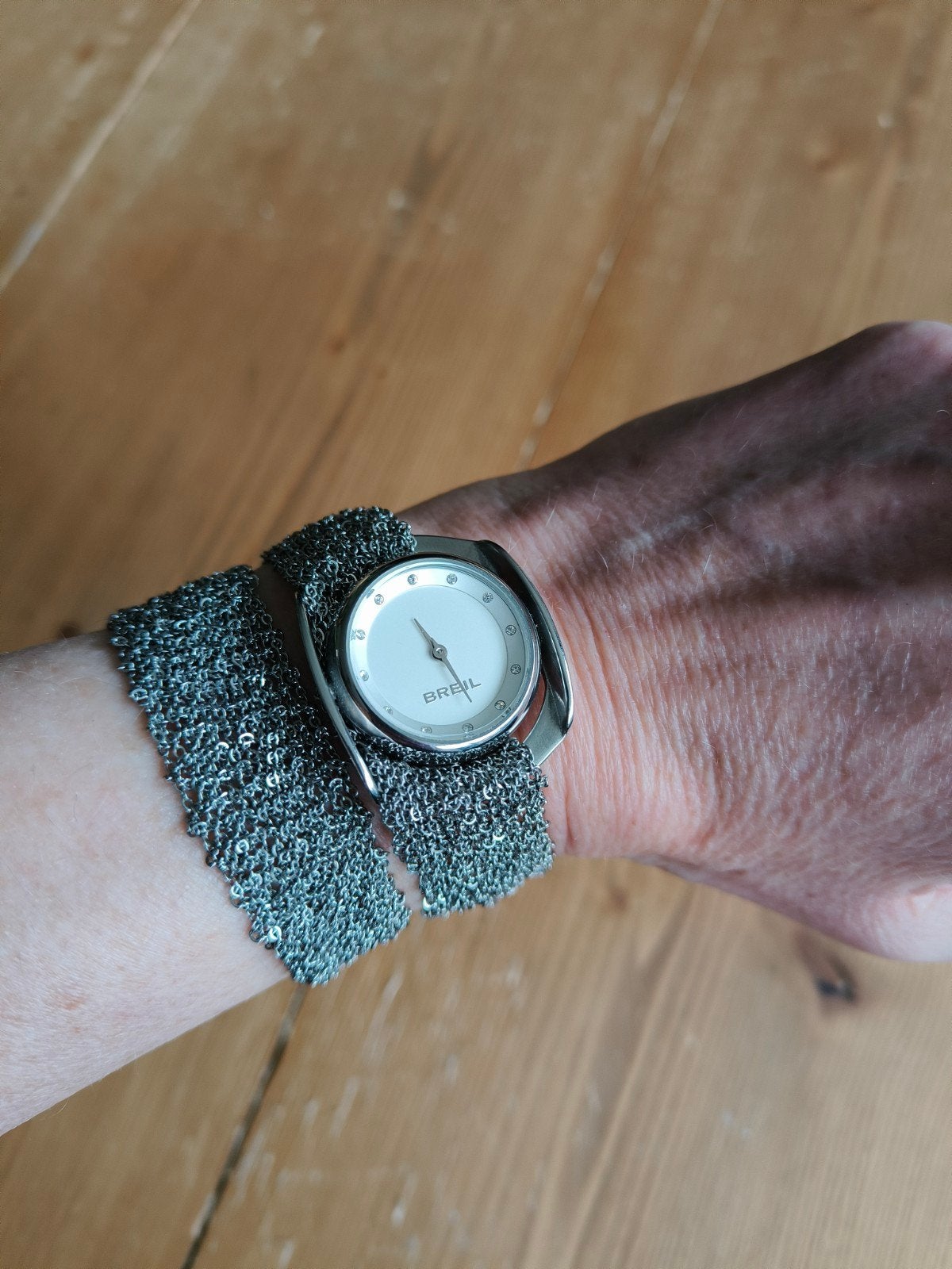 Breil Dameshorloge met lange band, Sieraden, Tassen en Uiterlijk, Horloges | Dames, Overige materialen, Polshorloge, Overige materialen