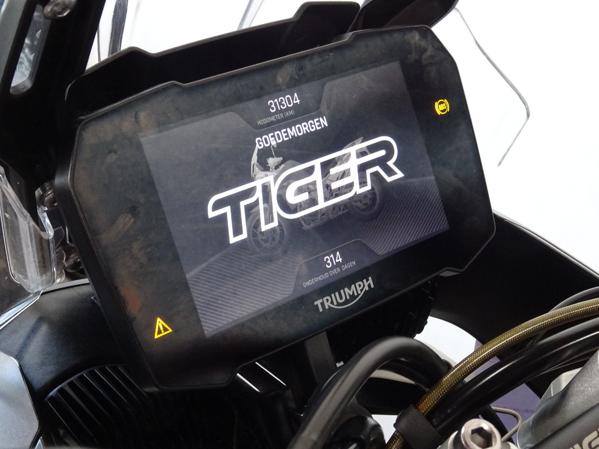 Triumph Tiger 900 Rally, Motoren, 888 cc, Bedrijf, Handvatverwarming, Meer dan 35 kW