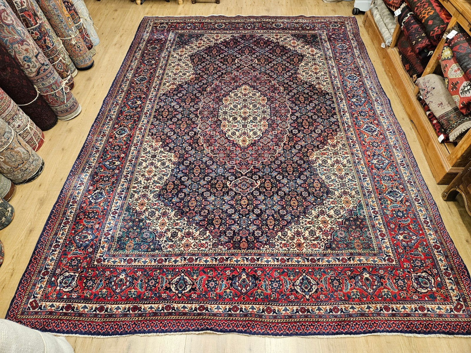 Vintage handgeknoopt perzisch tapijt sarough 335x240, Info@SlatsAntiek.nl, Tweedehands, Perzisch, 200 cm of meer