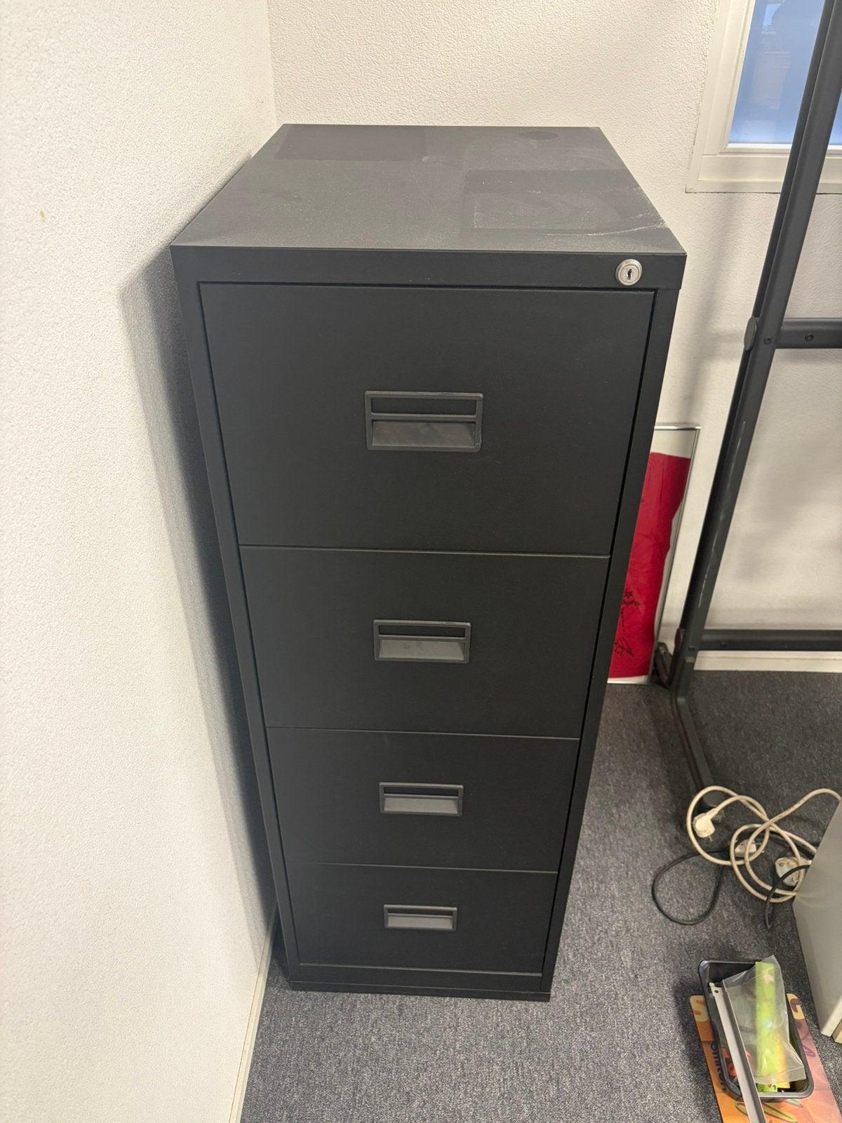 Zwarte archiefkast 4 laden - 46,5x62x132cm, Ophalen, Zo goed als nieuw, 25 tot 50 cm