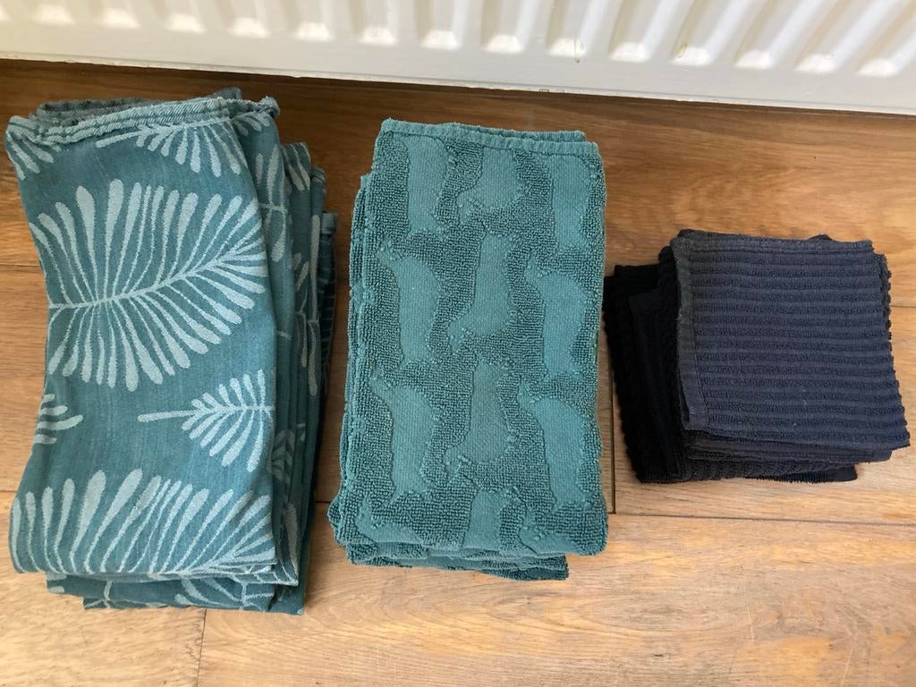 Keukenlinnen set groen, Huis en Inrichting, Keuken | Textiel, Ophalen of Verzenden, Gebruikt, Groen, Theedoek of Handdoek
