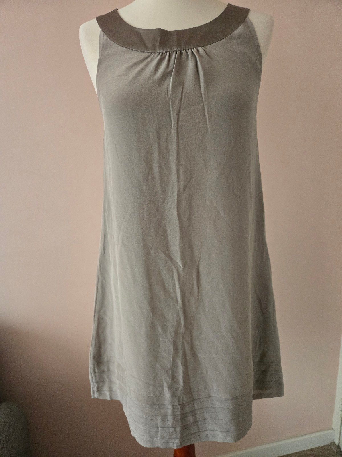 Mooie gevoerde jurk van H&M, maat 36 (S), H&M, Ophalen of Verzenden, Zo goed als nieuw, Maat 36 (S)