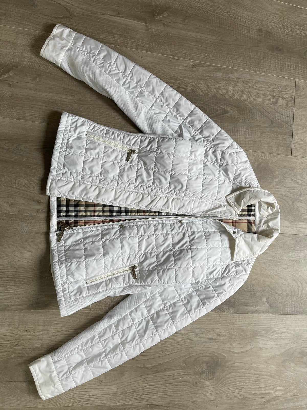 Burberry London Gewatteerde Jas Wit - Maat S/M, Ophalen, Zo goed als nieuw, Maat 36 (S), Wit