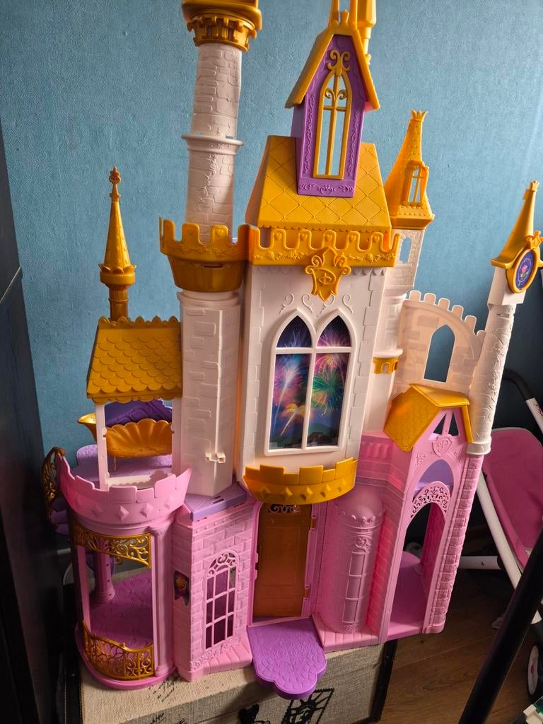 Disney Barbie kasteel, Ophalen