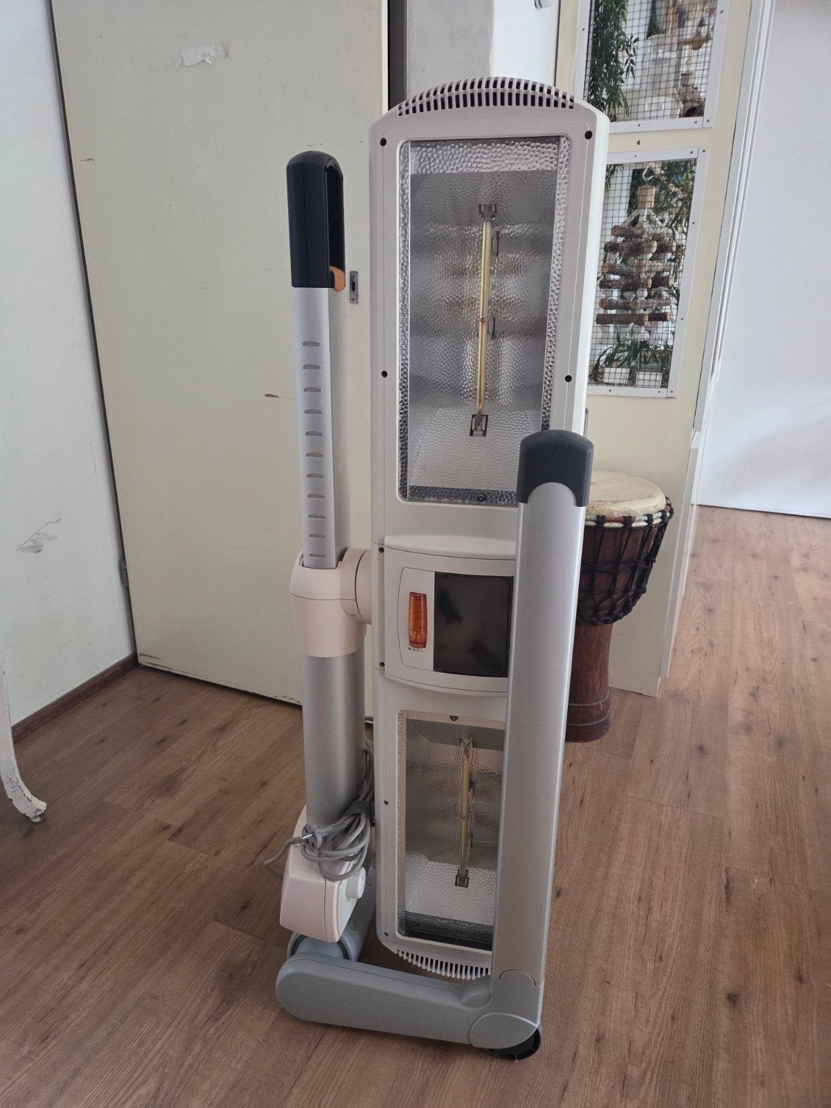 Philips HP 8550 met nieuwe lampen, Witgoed en Apparatuur, Ophalen, Zonnebank enkelzijdig, Minder dan 10 lampen