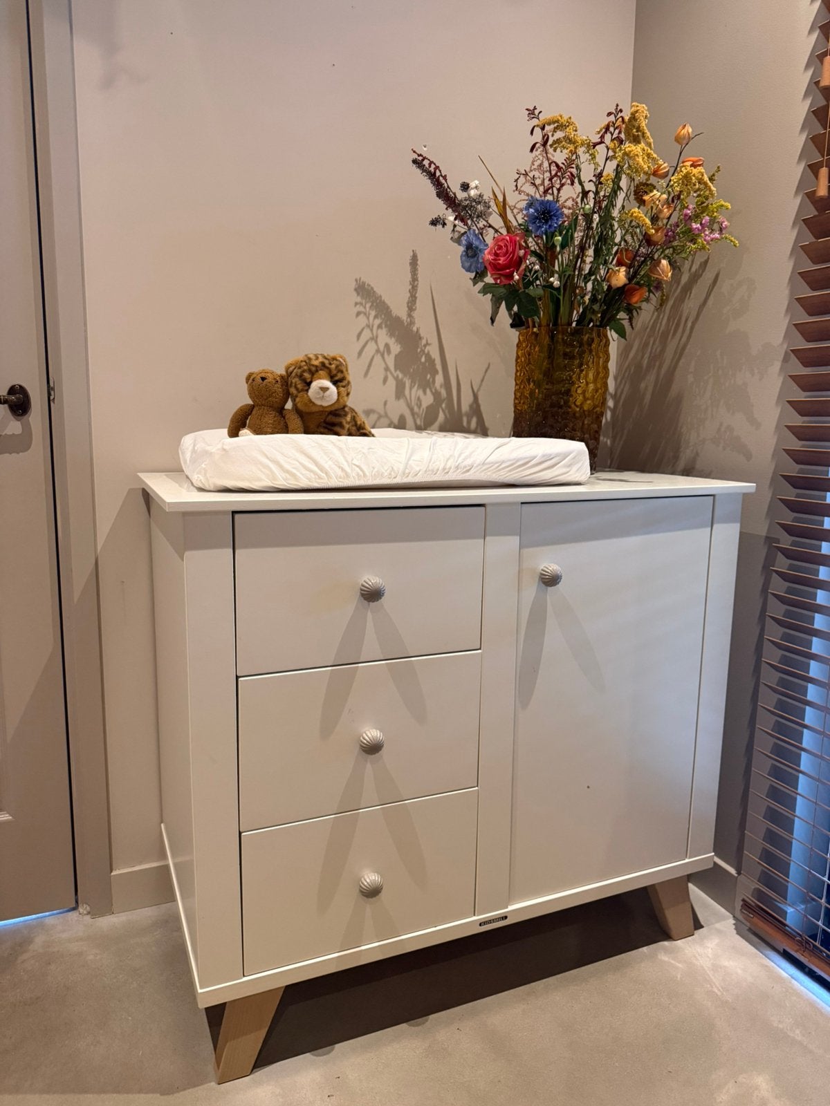 Hele goede staat Kidsmill Commode Lars Fynn inc handgreepjes, 50 tot 70 cm, Ophalen of Verzenden, 90 tot 105 cm, 100 cm of meer