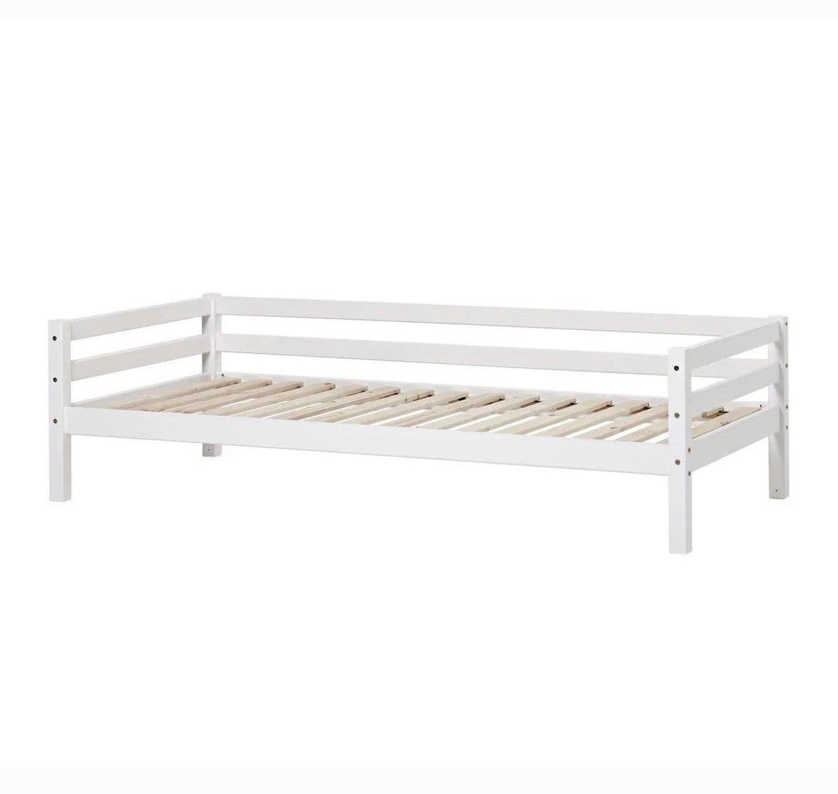 Bed 90x100 (kinderen), Kinderen en Baby's, Ophalen, 85 tot 100 cm, Zo goed als nieuw, Matras