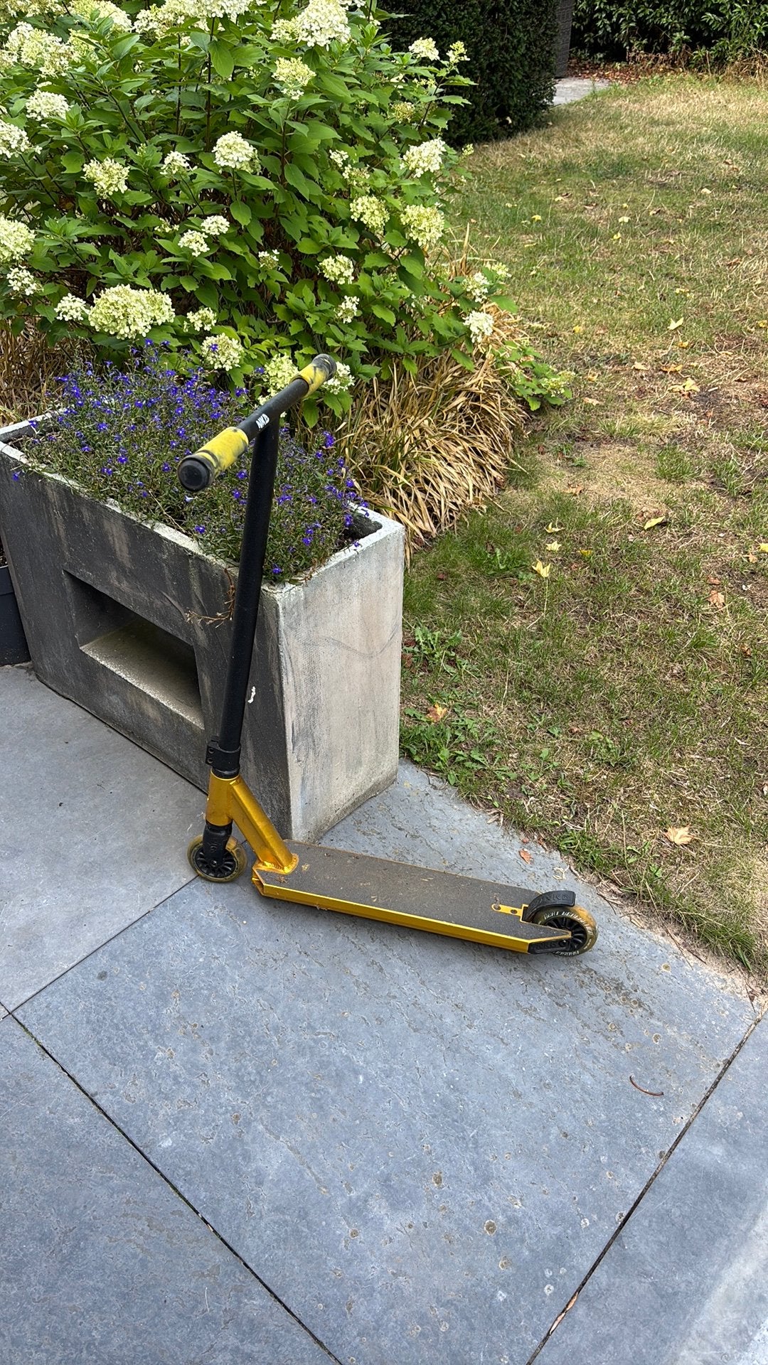 NKD Next Generation Stuntstep goudkleurig, Fietsen en Brommers, Steps, Ophalen, Gebruikt, Overige typen
