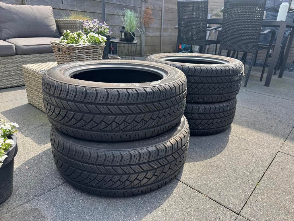 4 Superia Ecoblue 4S All Season banden 17 Inch, Ophalen, Zo goed als nieuw