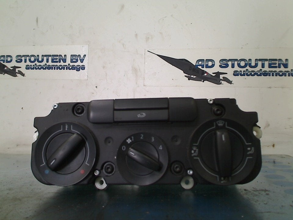 Bedieningspaneel Verwarming Caddy III (2KA,2KH,2CA,2CH) 2008, Gebruikt, Volkswagen, Volkswagen AG, Kundenbetreuung@volkswagen.de