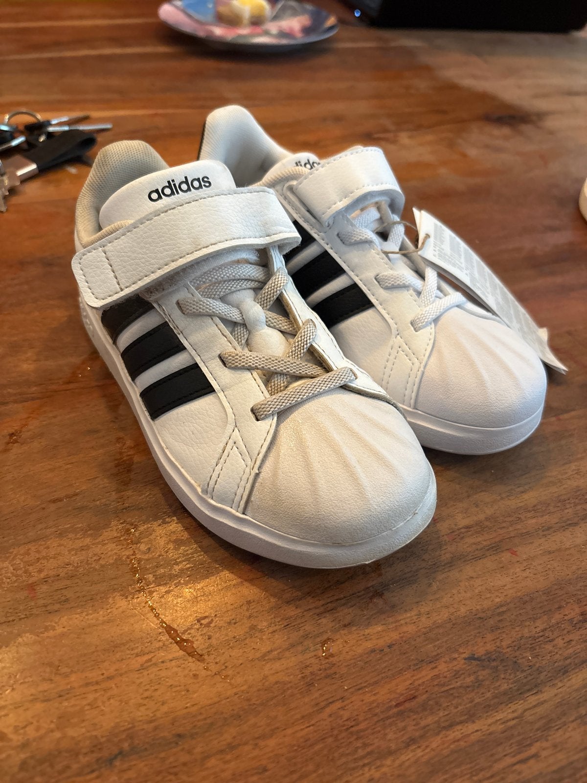 Adidas sneakers maat 32 - nieuw en zo goed als nieuw, Ophalen of Verzenden, Zo goed als nieuw, Jongen, Sportschoenen