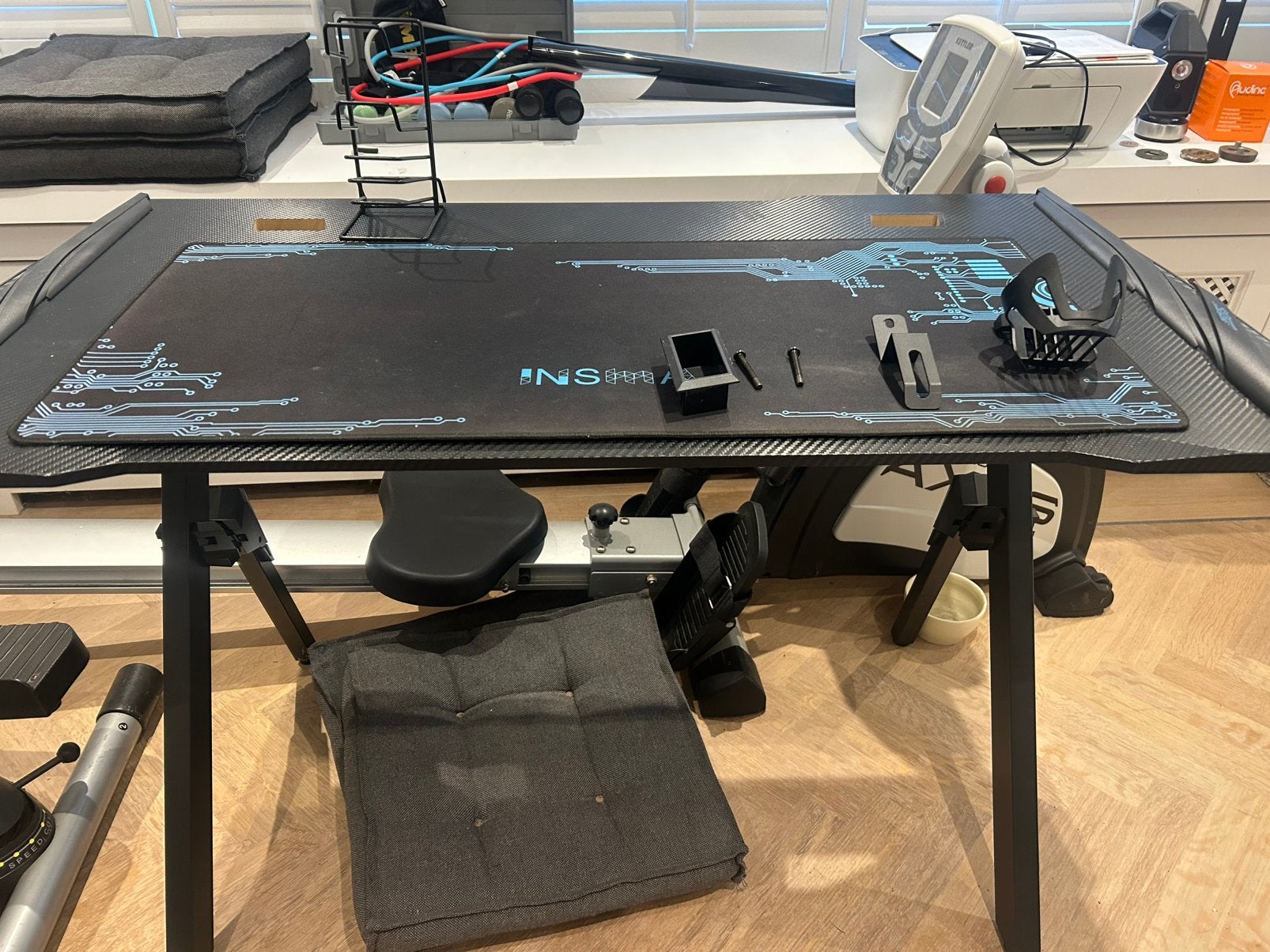 Gaming bureau 110cm breed met LED zijkanten, Zwart, Gebruikt, 110 cm, 60 cm