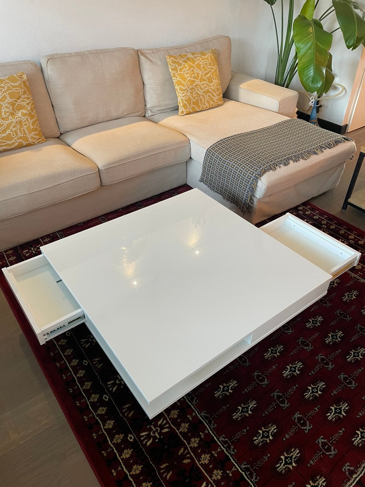 Ikea salontafel wit glans, Huis en Inrichting, Tafels | Salontafels, Ophalen, 50 tot 100 cm, Vierkant, 50 tot 100 cm