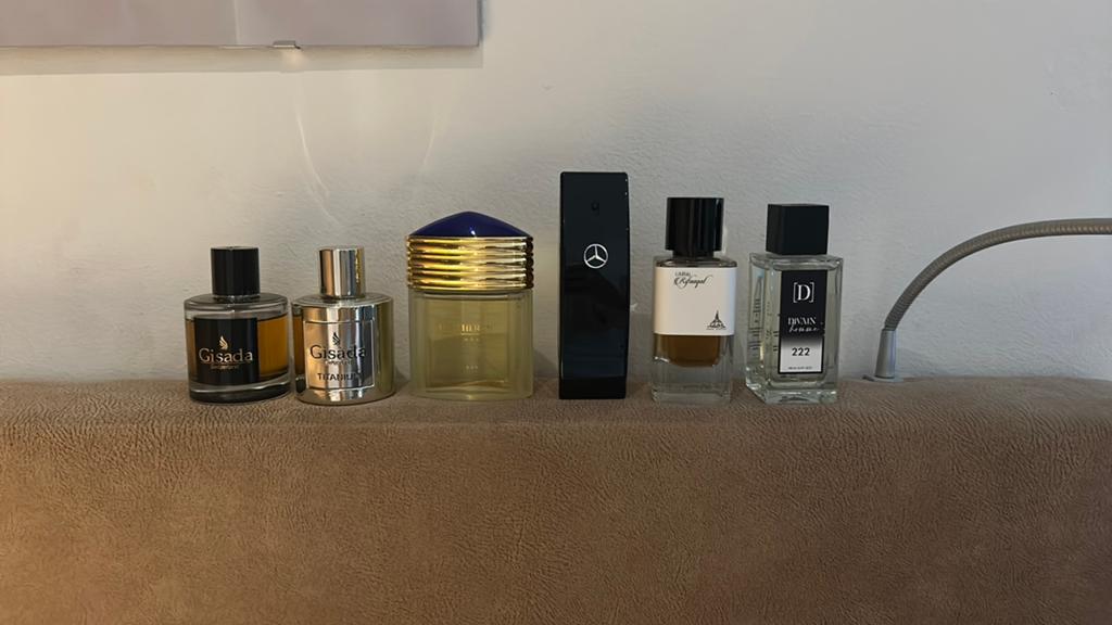 Parfums, Verzenden, Zo goed als nieuw