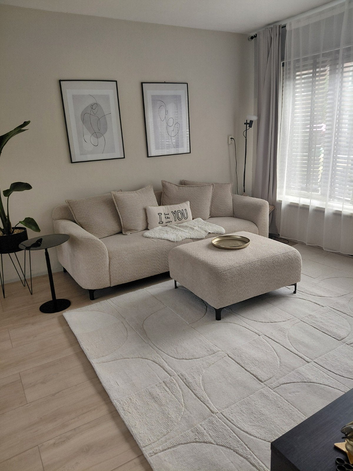 bank + hocker elza leen bakker